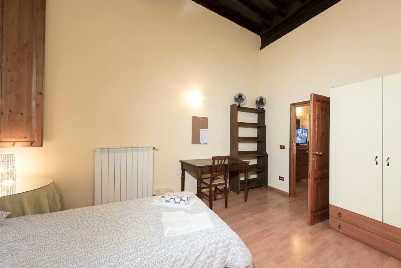 Sdrucciolo Dei Pitti Second Floor Apartman Firenze Kültér fotó